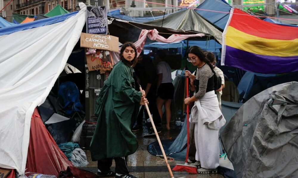 Spain Calls Snap Elections on November 29 After Nationwide Housing Protests Erupt Over Evictions