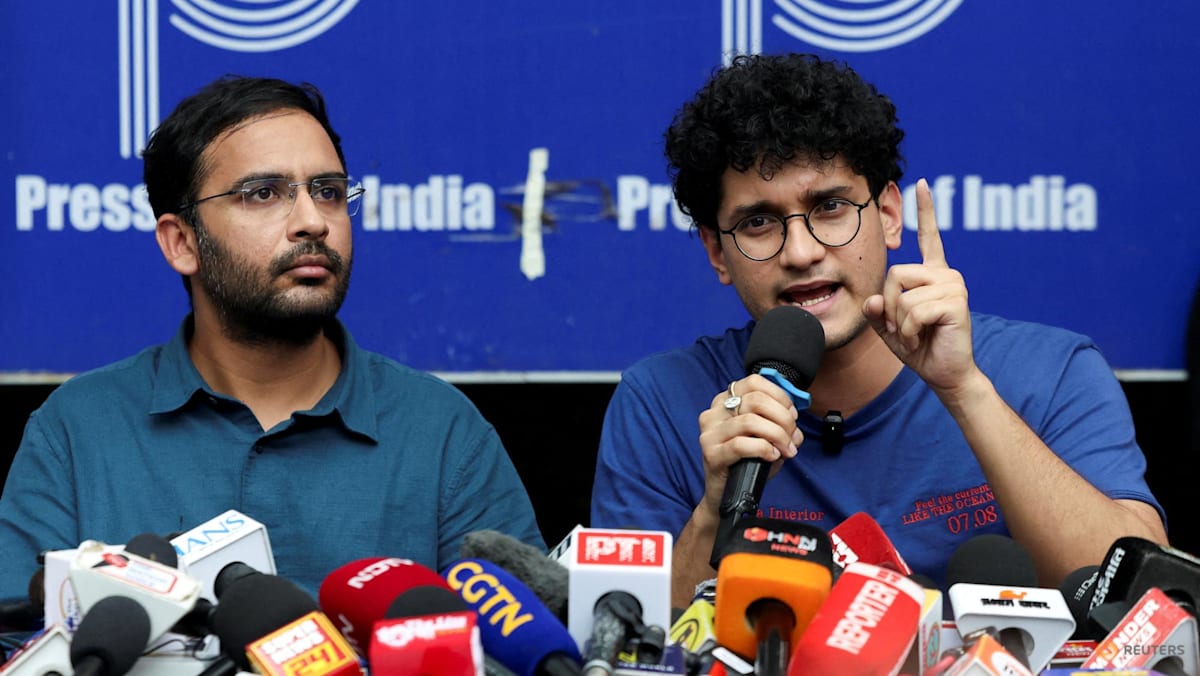 Indian Cockroach Janta Party Leaders Jailed Following Jantar Mantar Protest Indian Cockroach Janta Party Leaders Jailed Following Jantar Mantar Protest