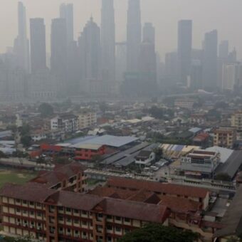 Malaysia Raises Air Quality Threshold for Haze School Closures to 200 API Malaysia Raises Air Quality Threshold for Haze School Closures to 200 API