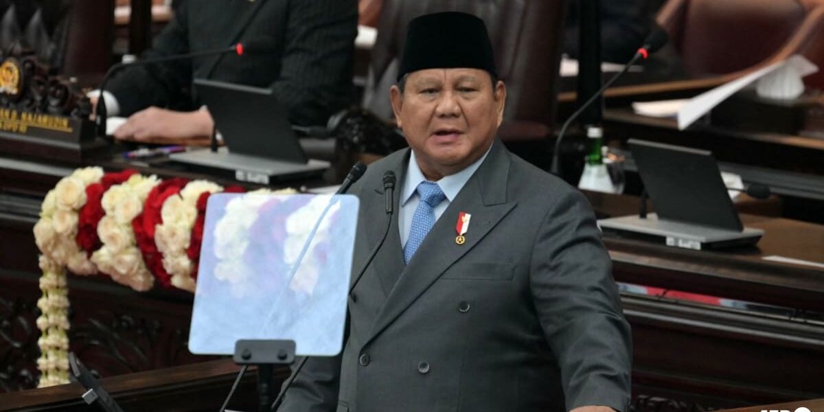 Indonesia’s Prabowo Overhauls Cabinet, Names New Foreign and Industry Ministers