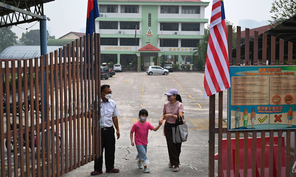 Malaysia Closes 37 Schools Amid Escalating Haze Crisis