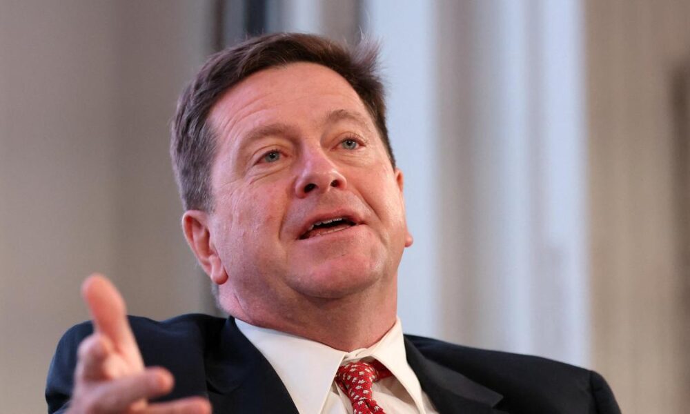 US Intelligence Chief Jay Clayton Warns Iran Has Escalated Threats Against Americans