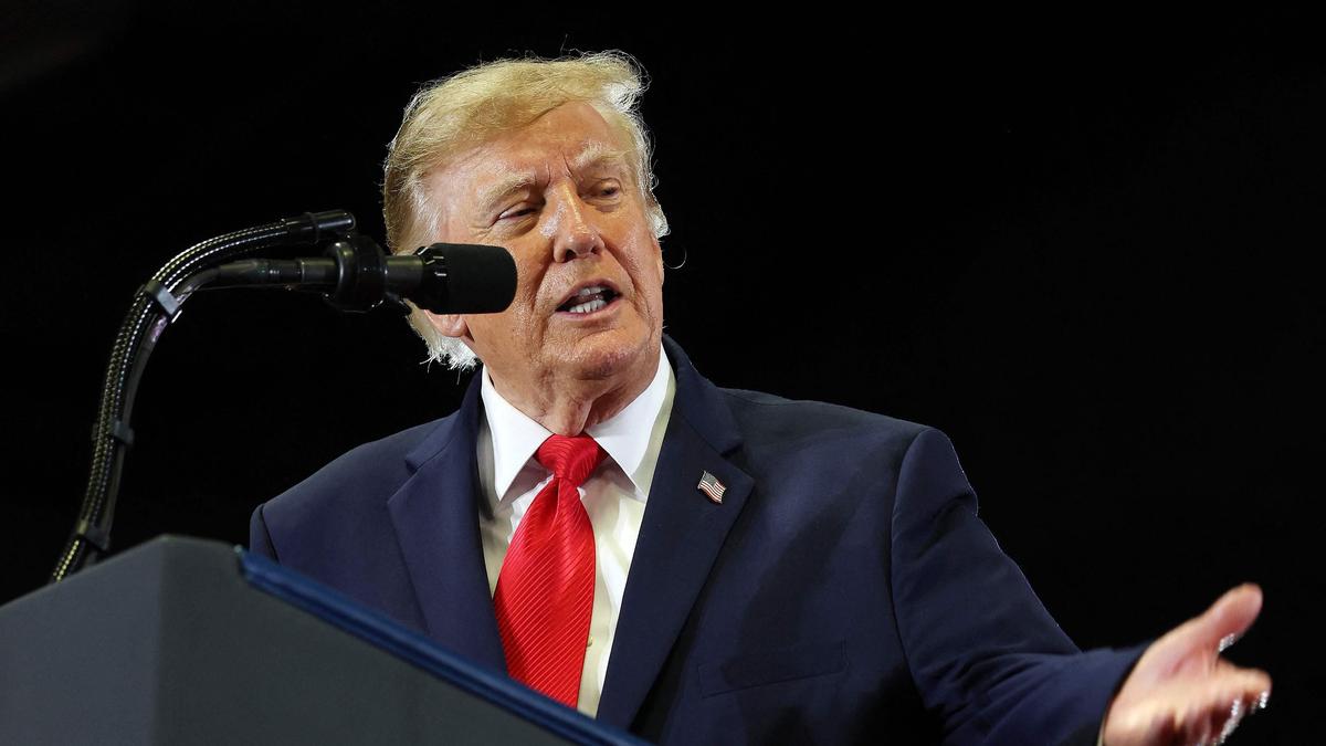 Trump Warns Iran Will Face ‘Very Hard’ Consequences if Behind Copilot Attack on Israel-Bound Flight