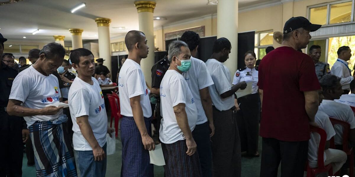 Myanmar Reports 10,000 Repatriated Migrants From Malaysia Amid UN Concerns