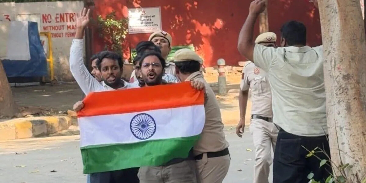 Indian Police Detain ‘Cockroach’ Movement Leaders Ahead of Election Chief Resignation Protest