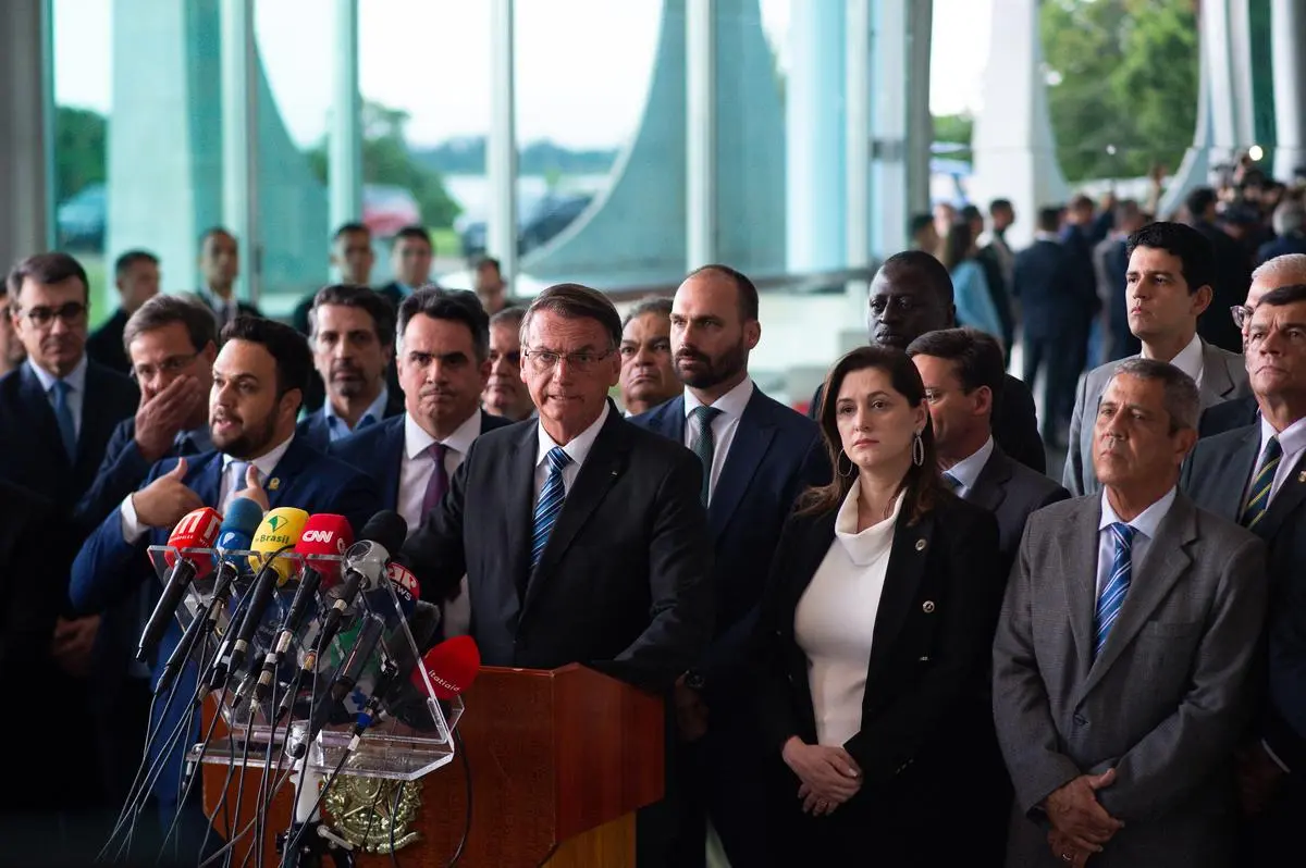 Lula Pushes Nationwide Free Transit Amendment Ahead of Brazil Runoff Lula Pushes Nationwide Free Transit Amendment Ahead of Brazil Runoff