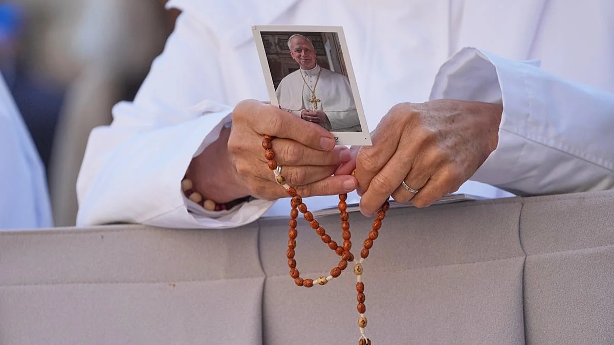 Pope Leo XIV Shows Positive Recovery Progress Following Lung Cancer Surgery