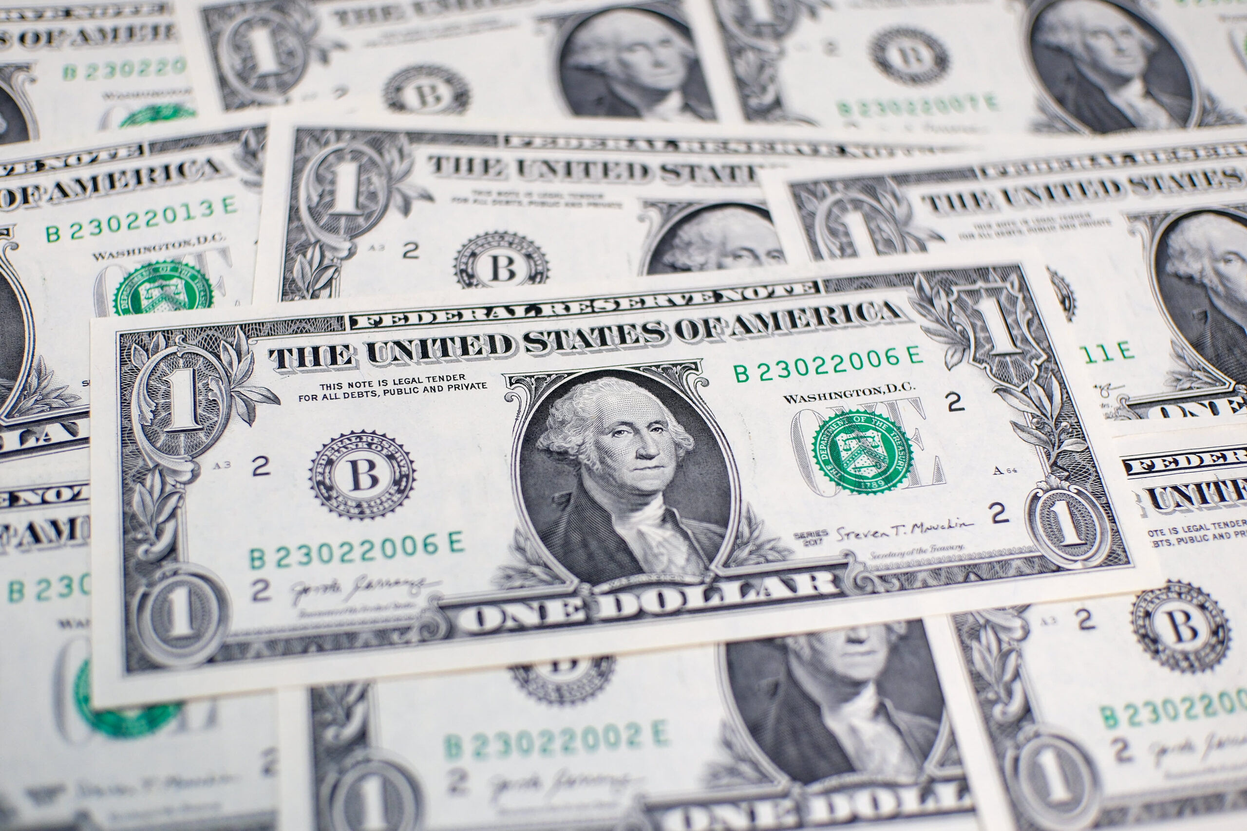 US Dollar Stumbles as Treasury Yields and Oil Prices Retreat; Aussie Dollar Gains