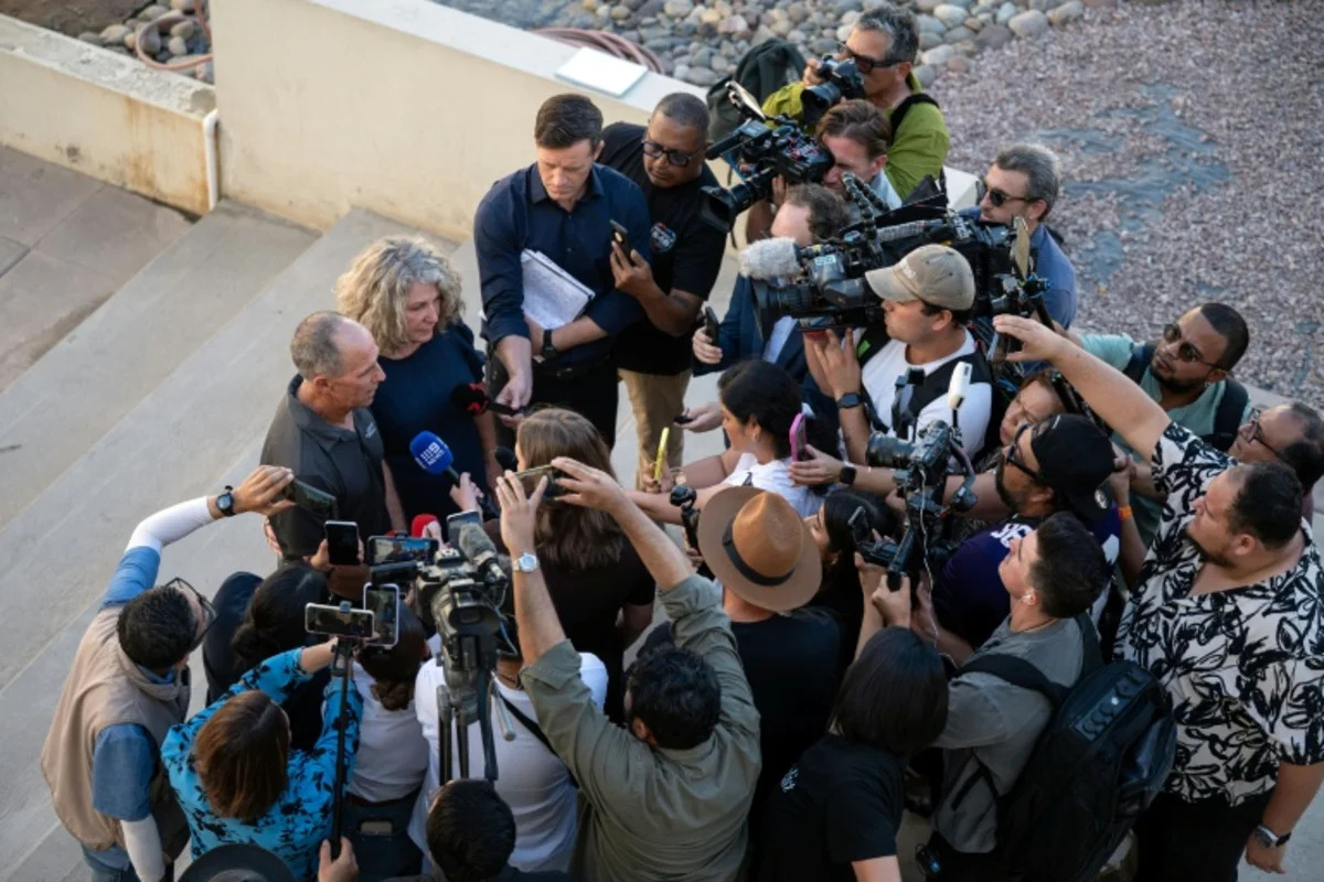 Three Sentenced to 158 Years for Murder of Australian and American Surfers in Mexico Three Sentenced to 158 Years for Murder of Australian and American Surfers in Mexico