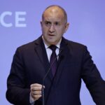 Putin Signals Possible Return of Western Assets if Relations Improve Putin Signals Possible Return of Western Assets if Relations Improve