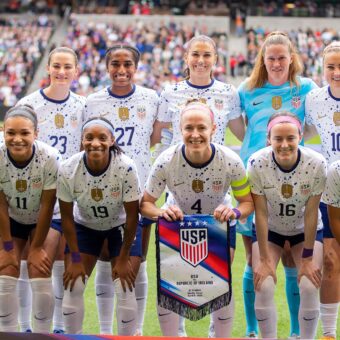 U.S. Soccer Unveils Arthur M. Blank Crest Cup to Crown Women’s National Champion U.S. Soccer Unveils Arthur M. Blank Crest Cup to Crown Women’s National Champion