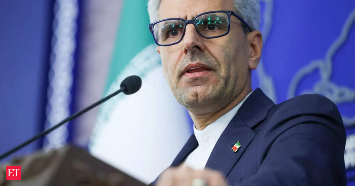 Iran Central Bank Chief Rejects US Economic Collapse Claims as ‘Delusional’