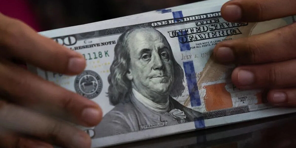 Bond Markets Suffer Sharp Decline as 10-Year Treasury Yields Hit 2002 Levels