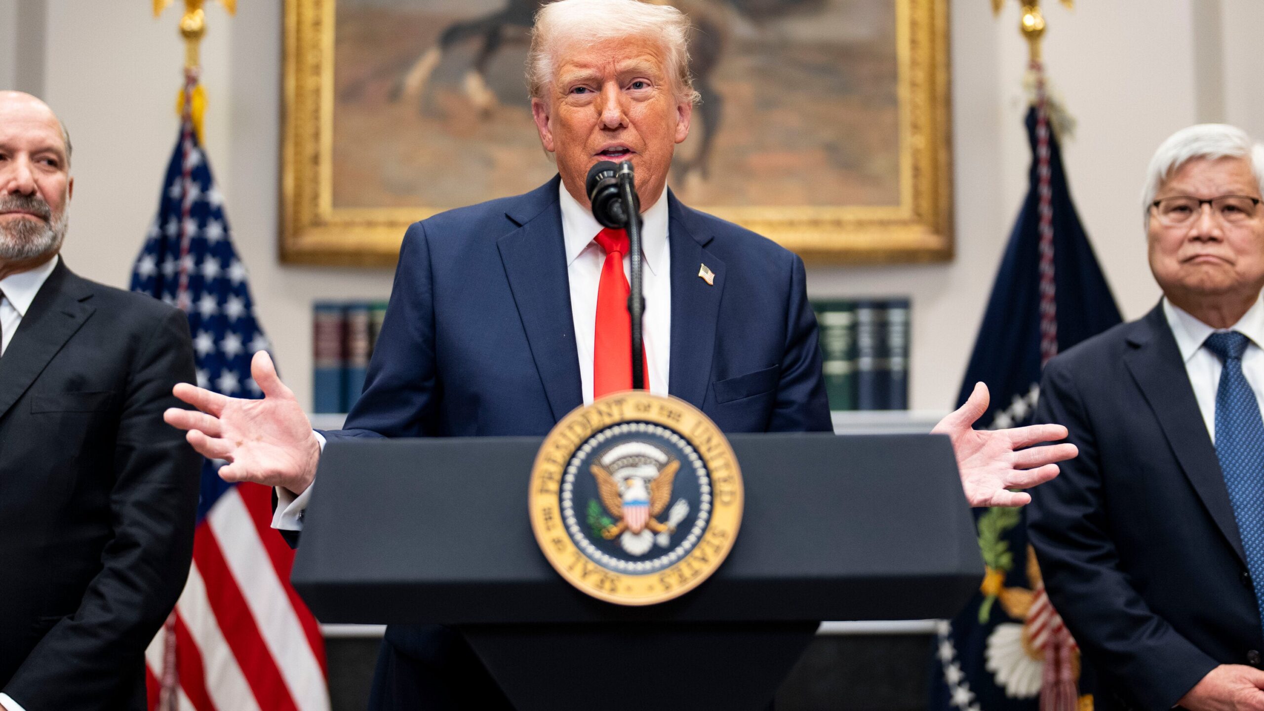 Trump Denies Responsibility for Ukraine Starlink Satellite Disruptions Trump Denies Responsibility for Ukraine Starlink Satellite Disruptions