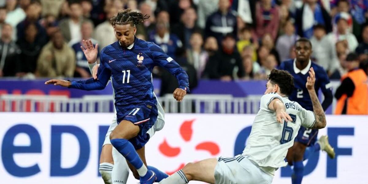Zidane’s France Debut Ends in 1-1 Draw as Italy Stuns Hosts at Stade de France Zidane’s France Debut Ends in 1-1 Draw as Italy Stuns Hosts at Stade de France