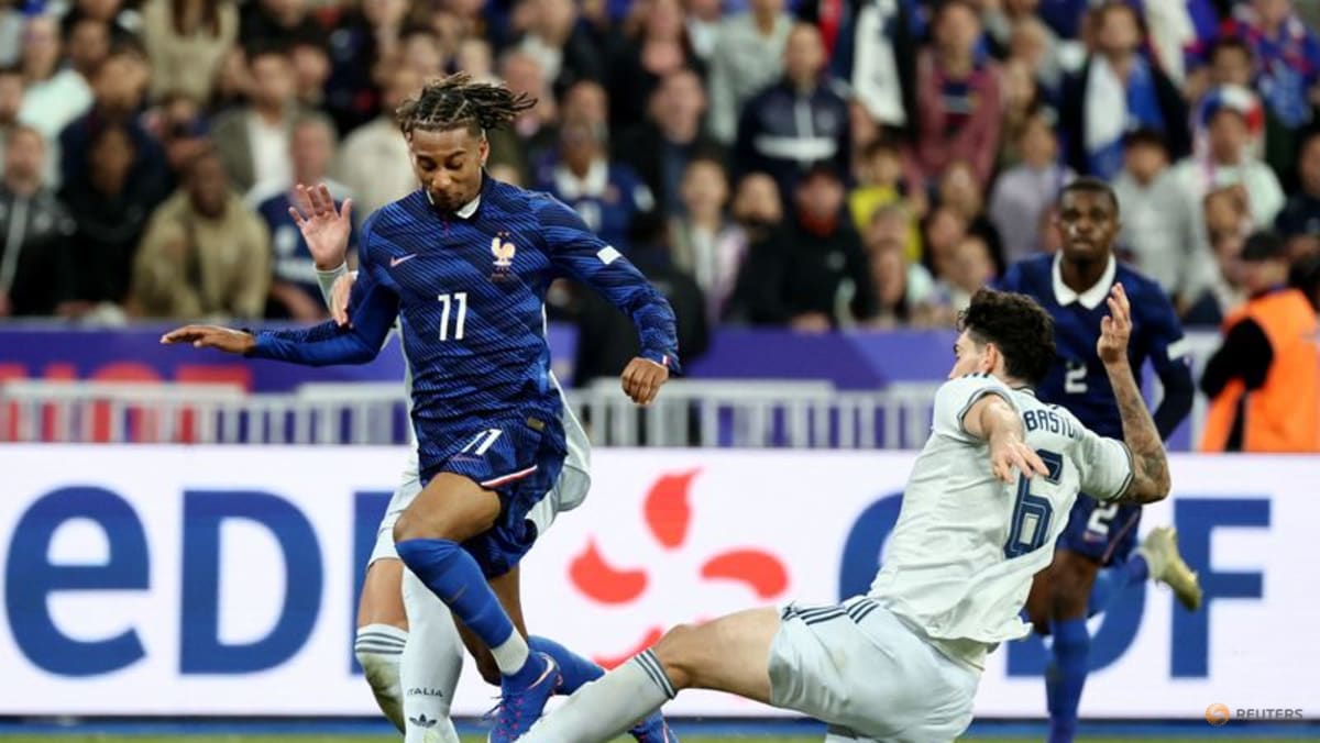Zidane’s France Debut Ends in 1-1 Draw as Italy Stuns Hosts at Stade de France Zidane’s France Debut Ends in 1-1 Draw as Italy Stuns Hosts at Stade de France