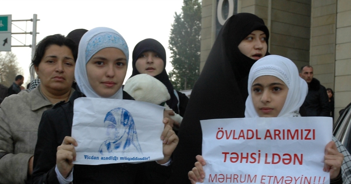 Azerbaijan’s School Uniform Rules Spark Protests Over Hijab Restrictions