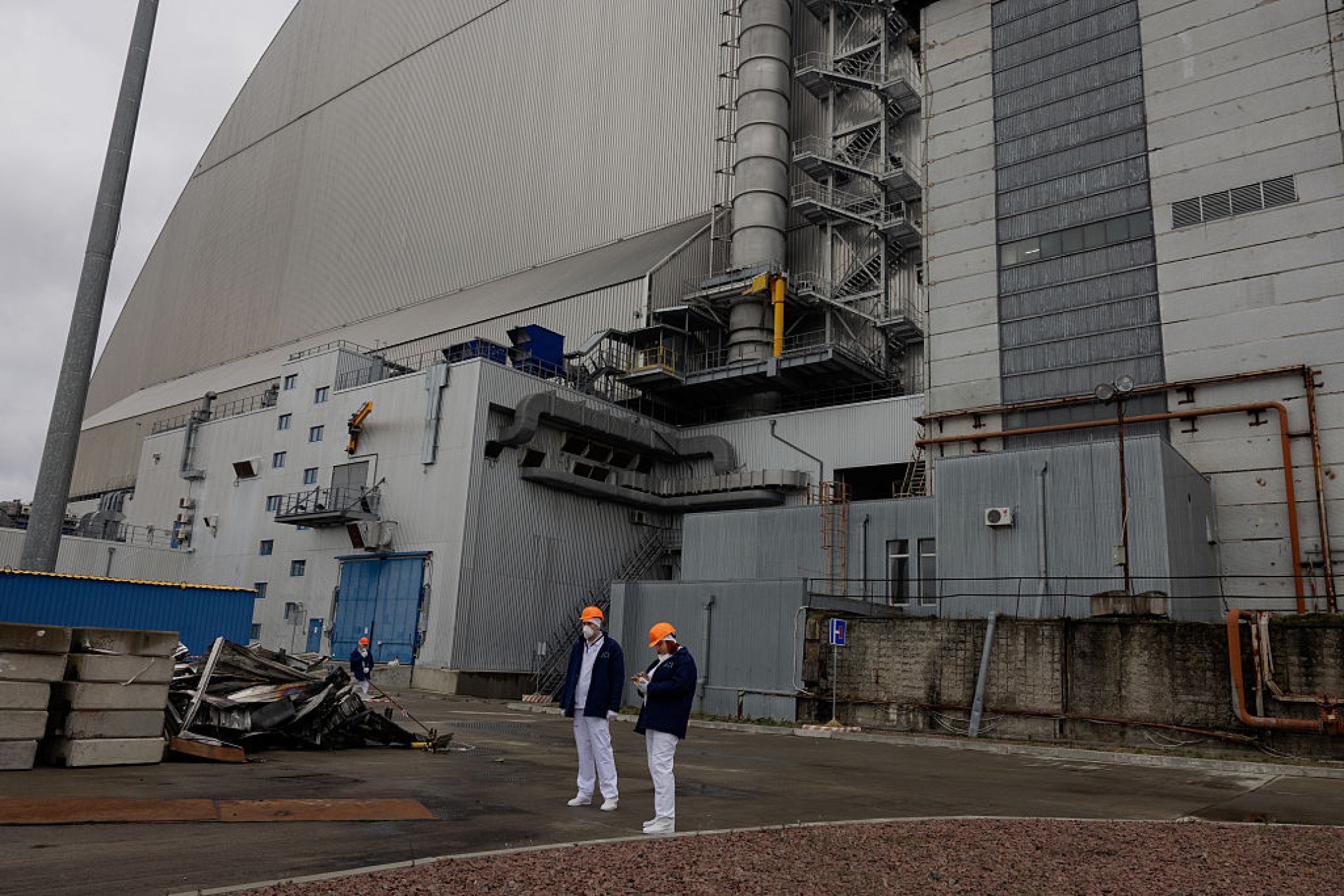 UK Pledges £17 Million to Repair Chornobyl Nuclear Plant After Drone Strike