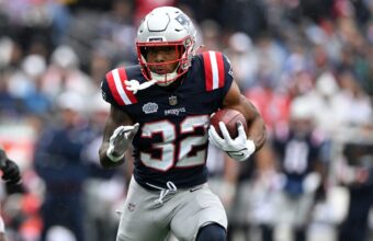 Pats RB TreVeyon Henderson, LT Will Campbell Injured in Raiders Game Pats RB TreVeyon Henderson, LT Will Campbell Injured in Raiders Game