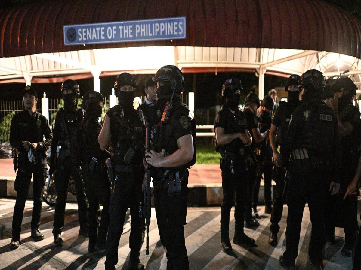 Philippines Defends 50 Million Peso Bounty for Senator Wanted by ICC