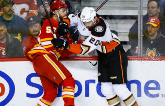 Calgary Flames Secure First Victory of Season in 4-2 Win Over Anaheim Ducks Calgary Flames Secure First Victory of Season in 4-2 Win Over Anaheim Ducks