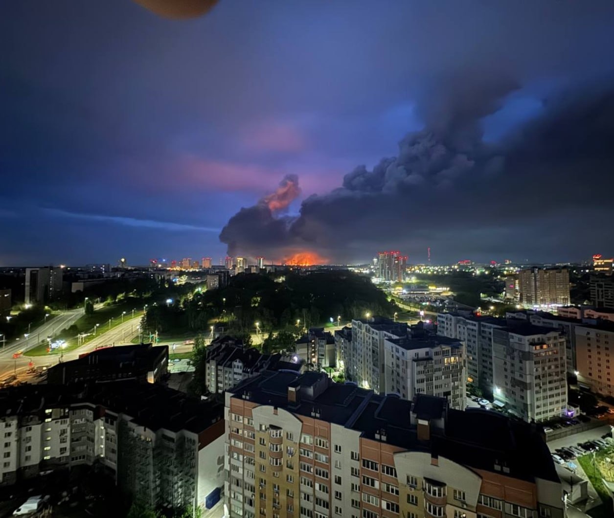 Ukrainian Drone Strike Ignites Major Fire at Russia’s Rosneft Ryazan Oil Refinery