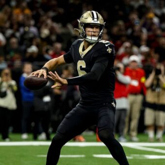 Saints QB Tyler Shough Playing Through Multiple Broken Bones in Left Hand Saints QB Tyler Shough Playing Through Multiple Broken Bones in Left Hand