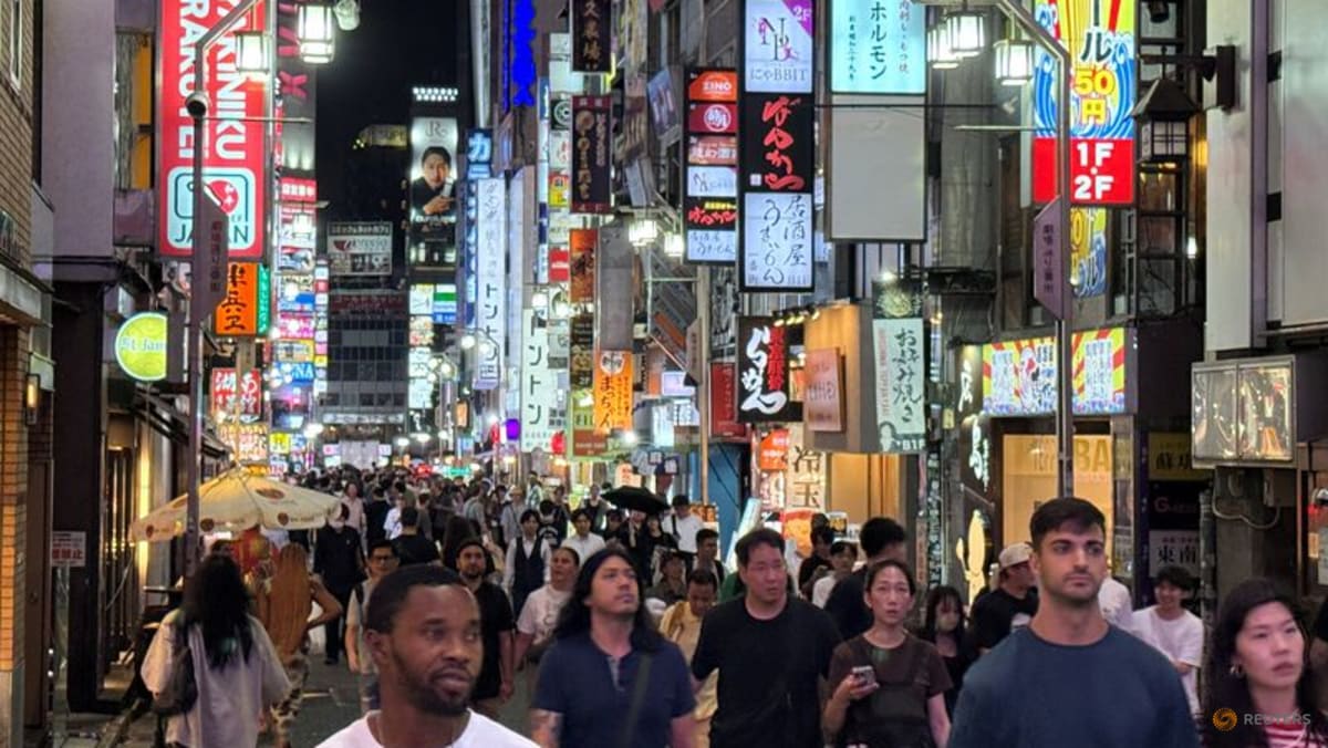Tokyo Core Inflation Surges to 10-Month High, Fueling BOJ Rate Hike Speculation