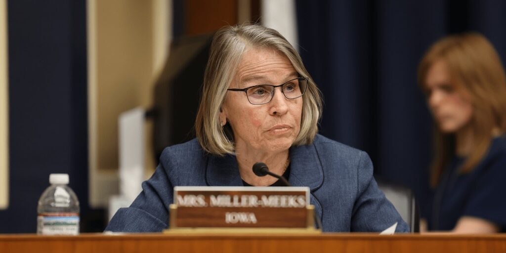 POLICY WIRE FACT CHECK: Investigating Rep. Mariannette Miller-Meeks’ Claims Regarding Individual Stock Ownership POLICY WIRE FACT CHECK: Investigating Rep. Mariannette Miller-Meeks’ Claims Regarding Individual Stock Ownership