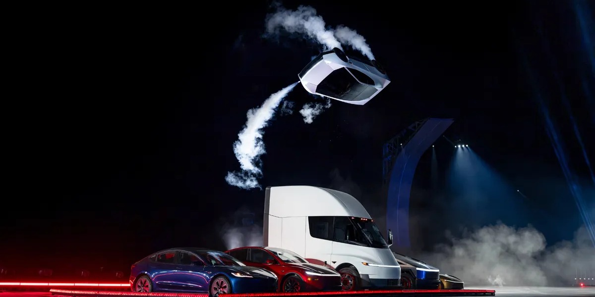 POLICY WIRE FACT CHECK: Are Videos of Tesla’s New ‘Flying’ Roadster Real? POLICY WIRE FACT CHECK: Are Videos of Tesla’s New ‘Flying’ Roadster Real?