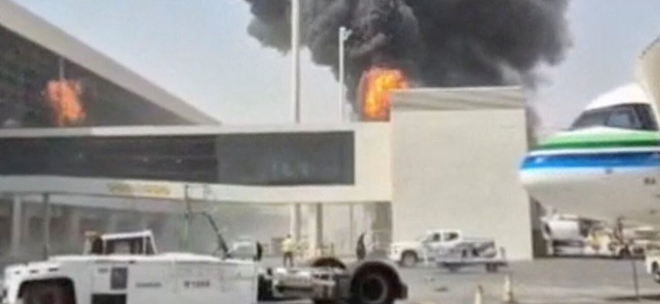 Flights to Riyadh Halted After Houthi Attack on Airport Sparks Security Concerns Flights to Riyadh Halted After Houthi Attack on Airport Sparks Security Concerns