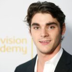RJ Mitte, Star of ‘Breaking Bad,’ Dies at 34
