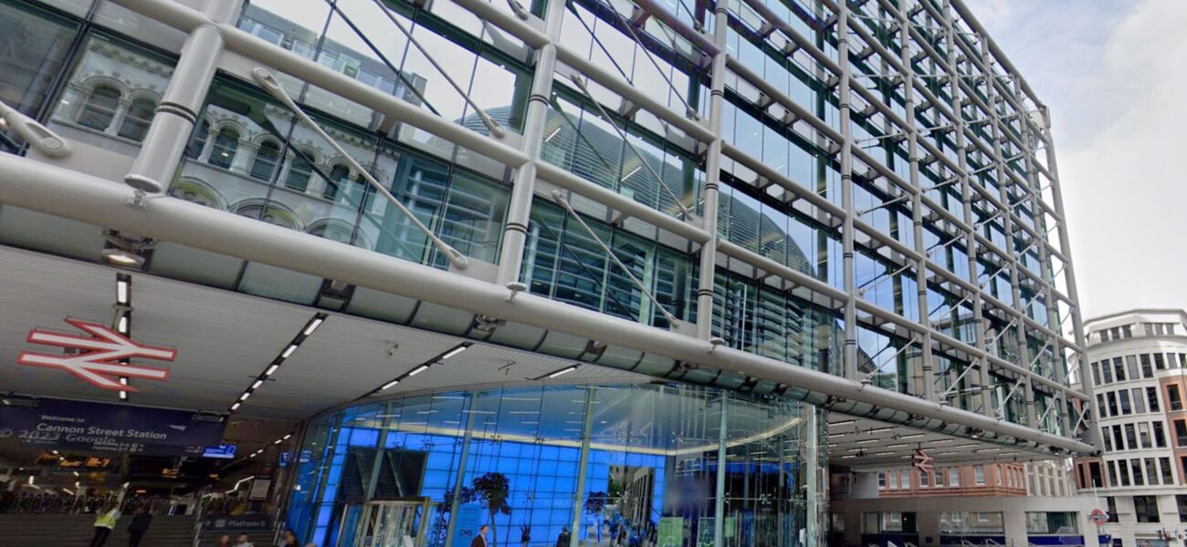 Ex-CBI Leader Provides £750,000 Loan to Business Group Amid Financial Crisis Ex-CBI Leader Provides £750,000 Loan to Business Group Amid Financial Crisis