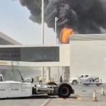 UK Expands Travel Warning for Saudi Arabia Amid Houthi Attack Threats UK Expands Travel Warning for Saudi Arabia Amid Houthi Attack Threats