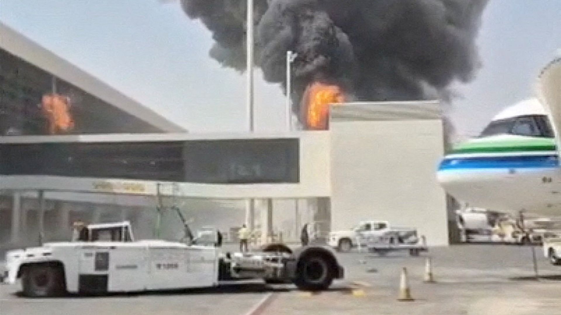 UK Expands Travel Warning for Saudi Arabia Amid Houthi Attack Threats UK Expands Travel Warning for Saudi Arabia Amid Houthi Attack Threats