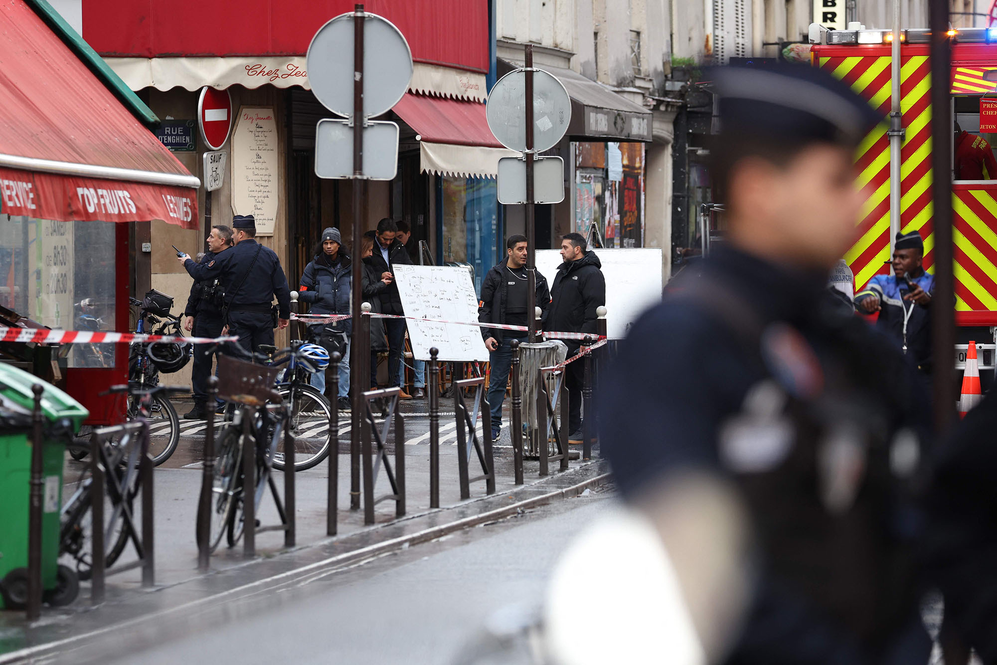 Suspect in Custody After Deadly Drive-By Shooting in Paris Suburb