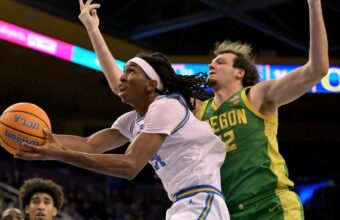 UCLA Overcomes Turnovers to Top Oregon in 17-15 Victory UCLA Overcomes Turnovers to Top Oregon in 17-15 Victory