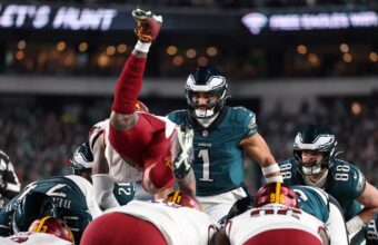 Eagles and Commanders Make Critical Errors Costing Them Key Wins in NFC East Struggles Eagles and Commanders Make Critical Errors Costing Them Key Wins in NFC East Struggles